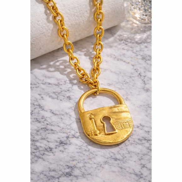 Large Statement Key Lock Matte Gold Finish Necklace with Adjuster - Picture 2 of 4